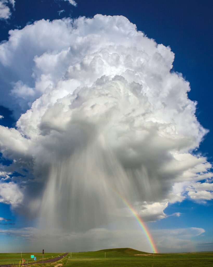 入道雲と雨